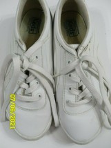 Women&#39;s Keds Shoes Sneakers Athletic Tennis Size 3W Memory Foam White - £14.20 GBP