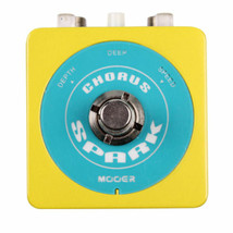 Mooer Spark Series Chorus Classic 80&#39;s True Bypass Compact Guitar Pedal NEW - £43.91 GBP