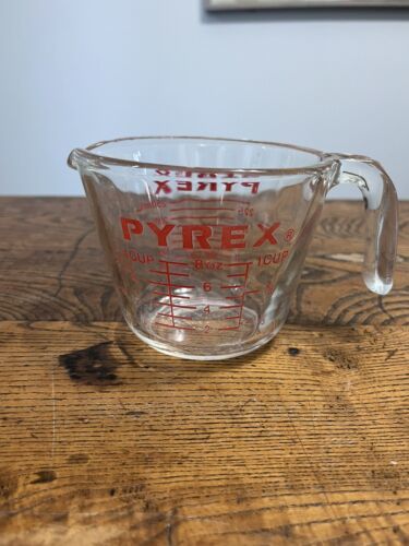 Primary image for Vintage Pyrex  1 Cup 8 oz Liquid Glass Measuring Cup 508 Red Letters
