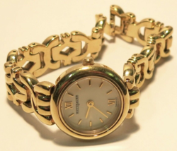 Vintage Wittnauer CZ8230-0751 - Gold Toned Analog Ladies Wrist Watch - £59.70 GBP