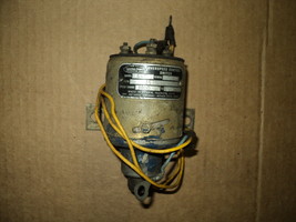 MOPAR TACH DRIVE OVERSPEED CONTROL SWITCH CUDA,DART - $1,228.24 MXN