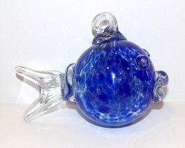 Lovely Blown Art Glass Blue Spatter Ware Fish Ornament - £40.89 GBP