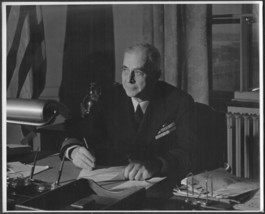 WWII U.S. Navy Rear Admiral Randall Jacobs 8x10 B&amp;W Photo - £19.46 GBP