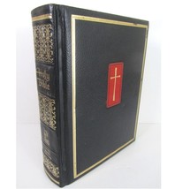 1970 Holy Bible Illustrated Living Word Edition NAB Black Leather Bound Catholic - £15.70 GBP