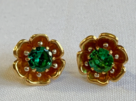 14K Yellow Gold Estate Earrings 7.97g Fine Jewelry Emerald Color Stones - £553.91 GBP