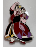 Disney Pin Angry Queen Of Hearts Holding Flamingo Alice In Wonderland 2009 - $20.33 CAD