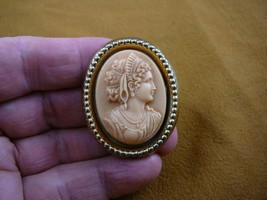 (CM91-6) Stylized Roman Woman With Crown Off White Cameo Pin Pendant Jewelry - £26.81 GBP