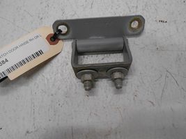 2005 KIA SPORTAGE Rear Back Hatch Door Hinge Left OR Right With Nuts - $29.99