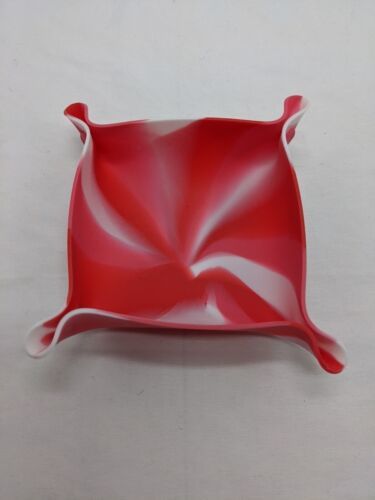 Candy Cane Color Dice And Board Game Component Tray - $16.04