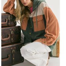 Color Block  Button Down  Long Sleeve Hooded Jacket Med - $54.45