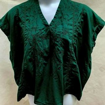 Uniglo Sz XL Top Green Embroidered Lightweight Roomy Cute  - £15.65 GBP