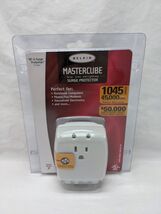 Belkin Mastercube Surge Protector 1045 Joules 45000 Amps - $203.43 MXN