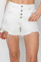 RISEN Button Fly Frayed Hem Denim Shorts - €59,68 EUR