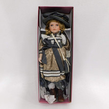 Vintage Adelie Creation Porcelain Doll Limited Edition - Paris - In Original Box - £138.31 GBP