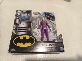 Spin Master Classic The Joker 4&quot; Action with two surprise accessories! NEW - $9.75