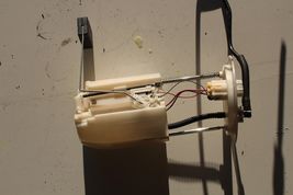 2010-2015 LEXUS RX350 FUEL SYSTEM SUCTION PUMP ASSY 2338 image 3