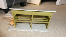 Vintage O Scale Lionel Lumber Shed Building - $18.81