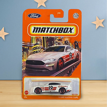 Matchbox &#39;19 Ford Mustang Coupe - Matchbox Series 82/100 - £2.02 GBP