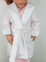 Doll Nightwear Fluffy Bathrobe by Sophia&#39;s fits American Girl &amp; 18&quot; Doll... - £10.22 GBP
