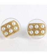 Vintage Goldtone Tiny 6 Seed Pearl Stud Earrings Midcentury Retro Estate... - $264.99 MXN