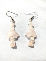 Pink Rose Quartz Zuni Bear Fetish Bead And Stacked Chips Pair Of Earrings 1 1/2&quot; - £12.54 GBP