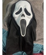 Spirit Halloween Ghostface Scream Mask - €16,87 EUR
