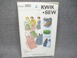 Kwik Sew Apron Sewing Pattern 880 Towel Hanger Silverware Cover Plate Cover - £5.97 GBP