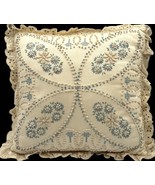 Candlewick Classics Pillow Colonial Daisy 14&quot; Finished Stitchery Blue Iv... - $33.25 CAD