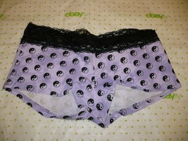 Rue 21 Women&#39;s Boyshort Panties X-LARGE Purple Yin Yang W Lace Waistband New - £7.71 GBP