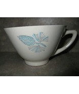 SET OF 2 VINTAGE &quot;MADE IN USA&quot; CERAMIC COFFEE CUPS BLUE TREE BUD PATTERN... - $223.89 MXN