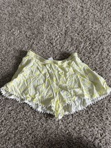Old Navy Kids Girls Pull-up Yellow White Elastic Waist Size Medium 8-10 - $4.99