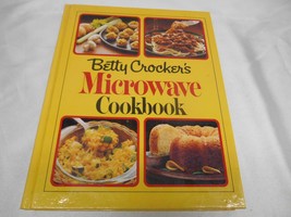 Old Vtg 1981 Betty Crocker&#39;s Microwave Cookbook Hardcover Recipes Cook Book - £15.76 GBP