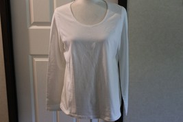 KIM ROGERS LADY&#39;S TOP MEDIUM WHITE LONG SLEEVE - $16.94 CAD