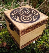 Handmade engraved wooden jewellery box with Viking Celtic Triskelion Wit... - £26.64 GBP