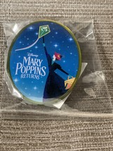 Mary Poppins pin circular metallic classic Elegant  - $452.36 MXN