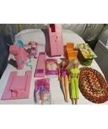Barbie Jumble Bundle 1 Used Mixed Up Barbie dolls and Accessories - $14.85