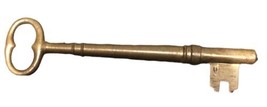 Vintage Medium Size Skeleton Key - $126.75 MXN