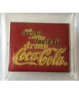 Coca Cola Football Pin - $1,142.37 MXN