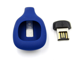 Fitbit Wireless Sync Dongle USB + Fitbit Zip Genuine Cover Clip - Blue - £11.86 GBP