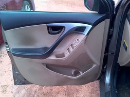 ELANTRA   2013 Front Door Trim Panel 103842692 - $148.50