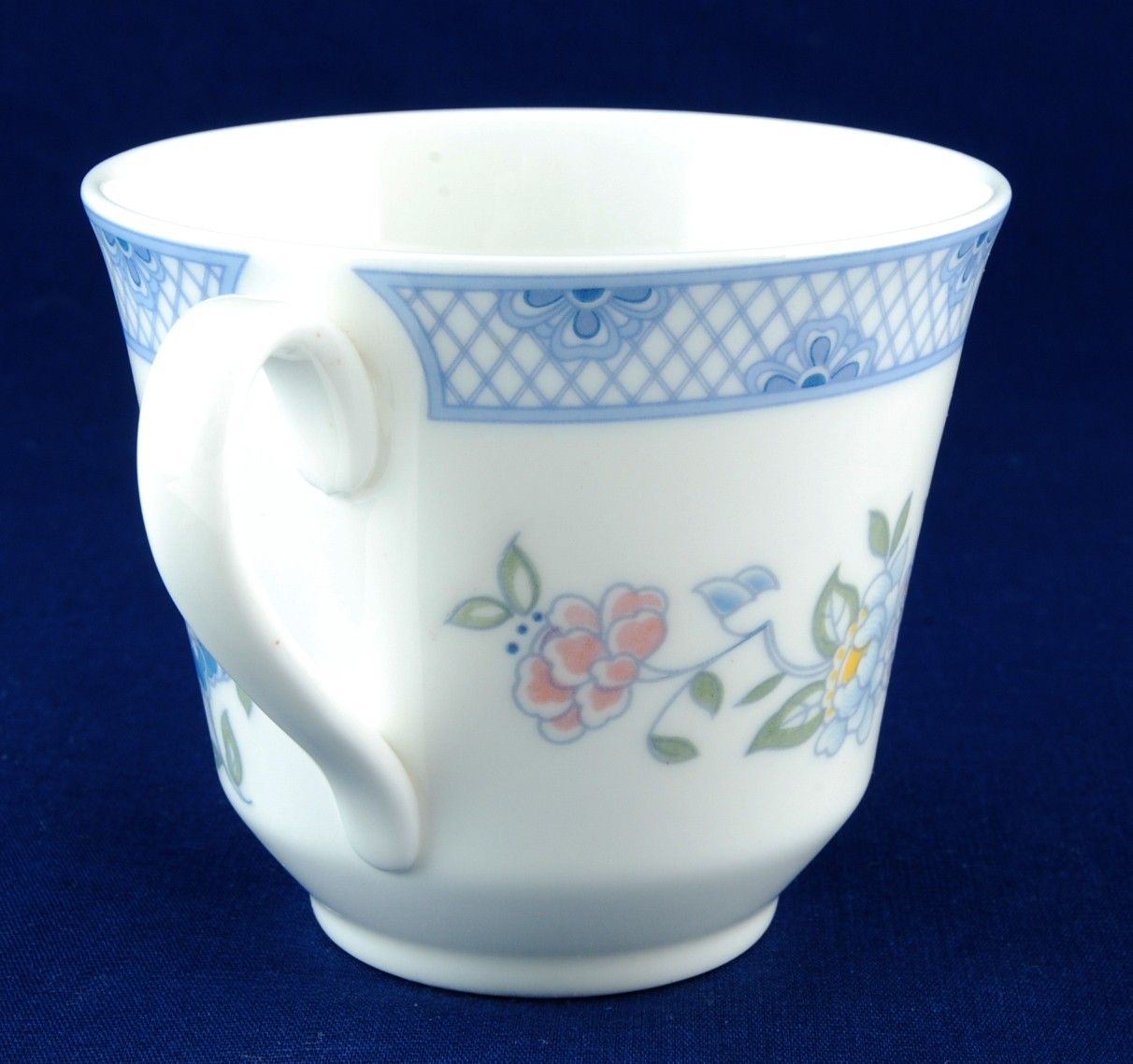 Royal Doulton Coniston Orphan Cup H5030 New Made in England Item image 2