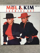 MEL &amp; KIM - SHOWING OUT (UK 1986 12&quot; VINYL SINGLE) - £6.42 GBP