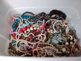 Medium Flat Rate Box Full Of Bead Necklaces 9lbs As Is - £27.94 GBP