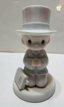 Precious Moments 1991 God Bless America Boy Praying w/ Bible 527564 Butcher - £19.00 GBP