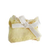 Sylvanian Families Baby Raccoon Calico Critters Yellow Tank Bow Top Epoch - $10.92 CAD