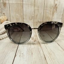 Blue Planet Animal Print Gradient Polarized Sunglasses - Mayne BP19164 - $28.18