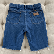 Vintage Wrangler Cut Off Jean Shorts 32 x 10.5 - $23.04