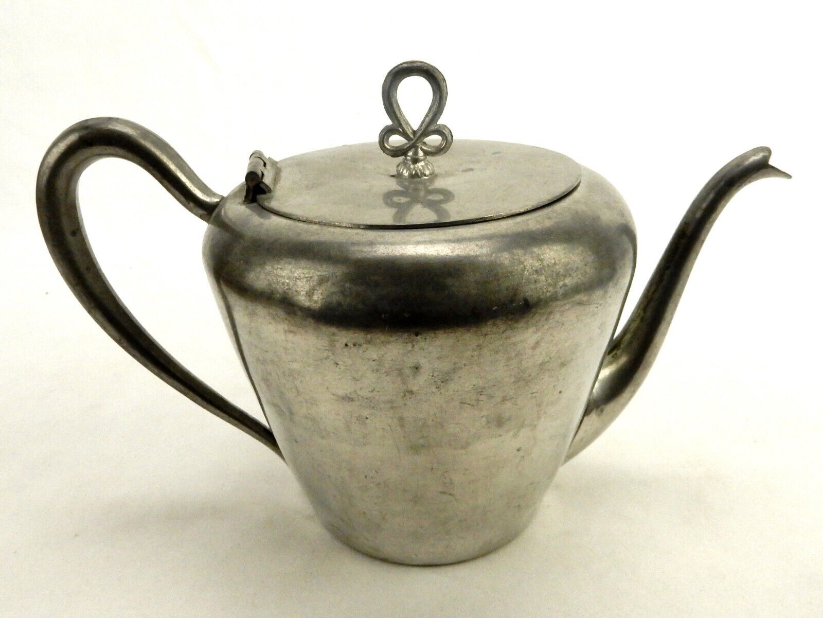 Salem Pewter Teapot, Hinged Lid, Swan Neck Spout, Ear Handle, Made in US... - $14.65