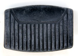 1980-1997 Ford B7A-2457-A Brake and Clutch Pedal Pad OEM 5557 - £14.11 GBP