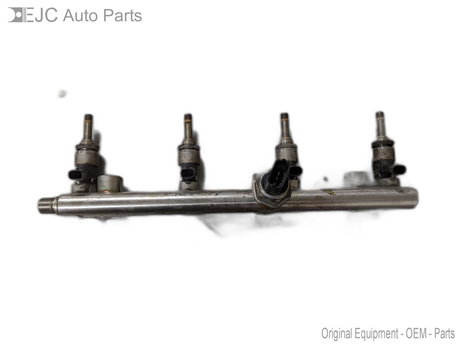 Fuel Injectors Set With Rail For 11-14 Hyundai Sonata  2.0 353102G720 Turbo - $89.05